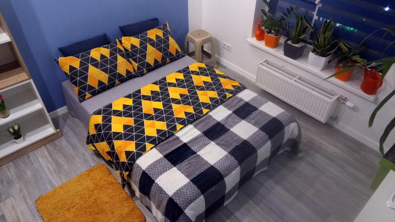 Georgeous Bright In A Bright Residential Complex Comfort Town кт-08 * Київ