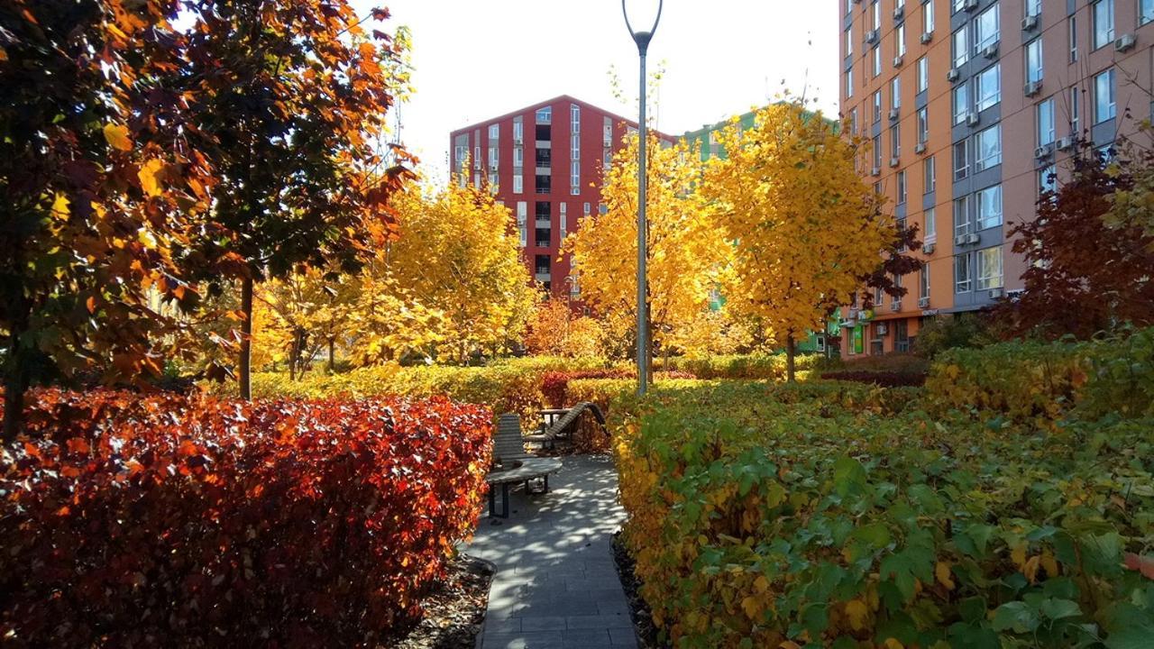 Georgeous Bright In A Bright Residential Complex Comfort Town кт-08 *