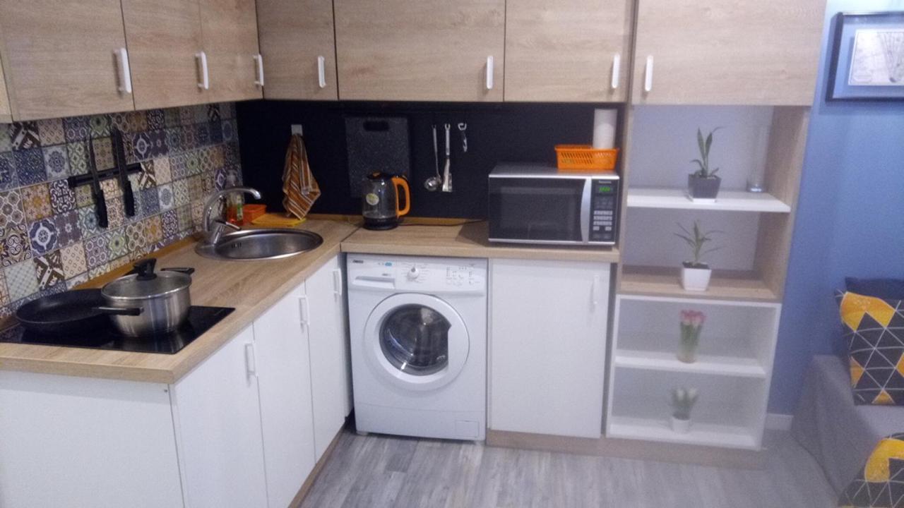 Apartment Georgeous Bright In A Bright Residential Complex Comfort Town кт-08 *
